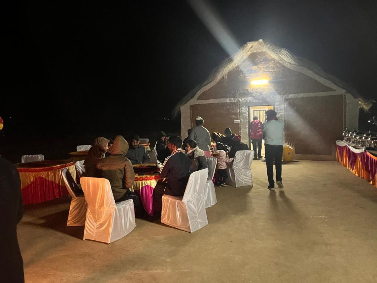 Golden villa Jaisalmer Eksteriør billede