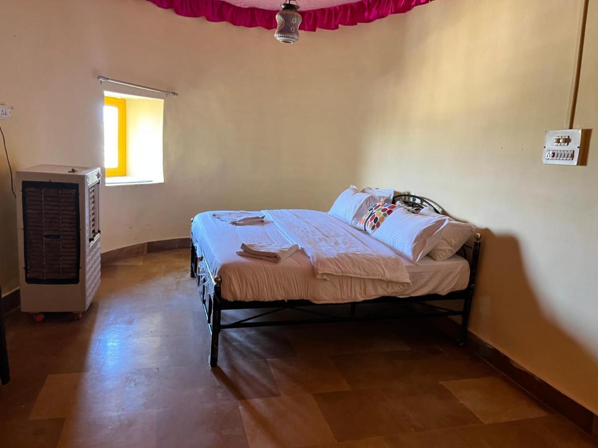 Golden villa Jaisalmer Eksteriør billede